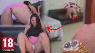 I have sex while making a call with my husband jenifer play