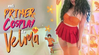 MY FIRST VELMA COSPLAY | Agatha Dolly